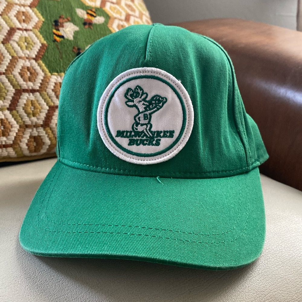 Vintage Style Milwaukee Bucks Cap